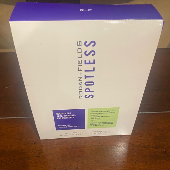 Rodan + Fields Other - Rodan & Fields - Spotless Acne Regimen - NEW!!